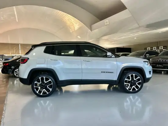 JEEP-COMPASS-2.0 16V DIESEL LIMITED 4X4 AUTOMÁTICO JEEP-COMPASS-2020