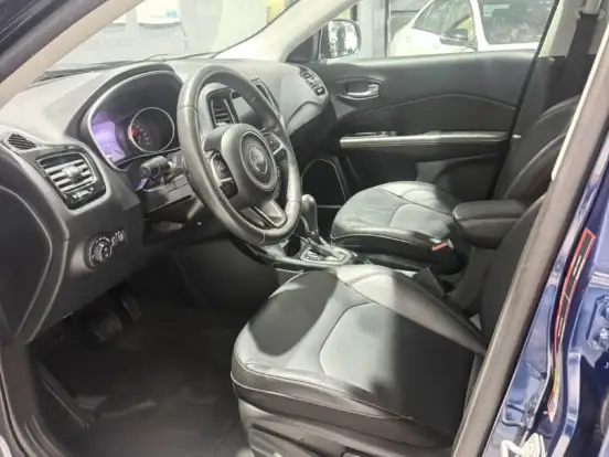 JEEP-COMPASS-2.0 16V DIESEL LIMITED 4X4 AUTOMÁTICO JEEP-COMPASS-2019