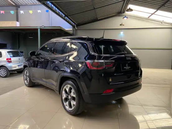 JEEP-COMPASS-2.0 16V FLEX LONGITUDE AUTOMÁTICO JEEP-COMPASS-2018