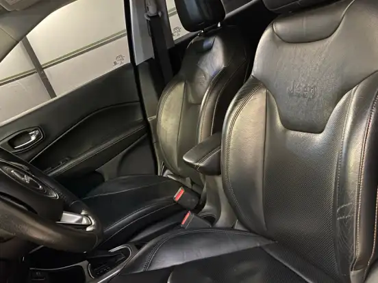 JEEP-COMPASS-2.0 16V FLEX LONGITUDE AUTOMÁTICO JEEP-COMPASS-2018