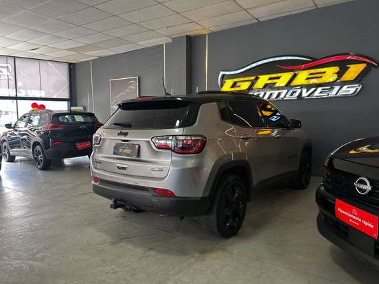 JEEP-COMPASS-2.0 16V DIESEL LONGITUDE 4X4 AUTOMÁTICO JEEP-COMPASS-2021