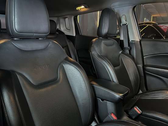 JEEP-COMPASS-2021