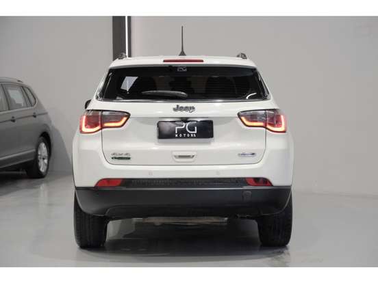 JEEP-COMPASS-2.0 16V DIESEL LONGITUDE 4X4 AUTOMÁTICO JEEP-COMPASS-2019