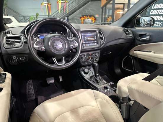 JEEP-COMPASS-2020