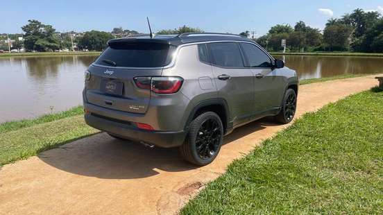 JEEP-COMPASS-2021