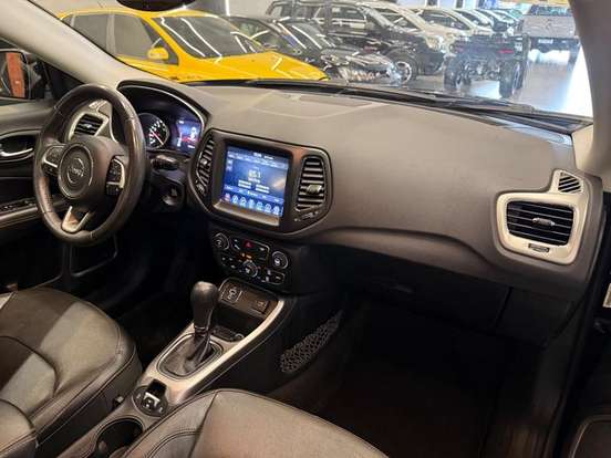 JEEP-COMPASS-2.0 16V FLEX LONGITUDE AUTOMÁTICO JEEP-COMPASS-2018