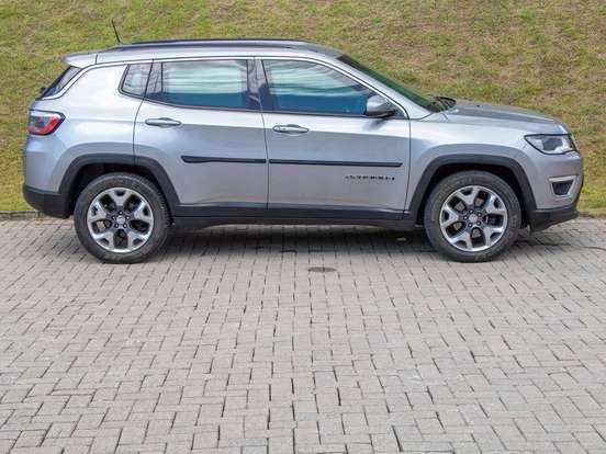 JEEP-COMPASS-2.0 16V FLEX LONGITUDE AUTOMÁTICO JEEP-COMPASS-2019