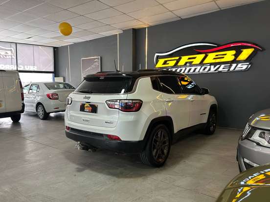 JEEP-COMPASS-2.0 16V FLEX LONGITUDE AUTOMÁTICO JEEP-COMPASS-2017