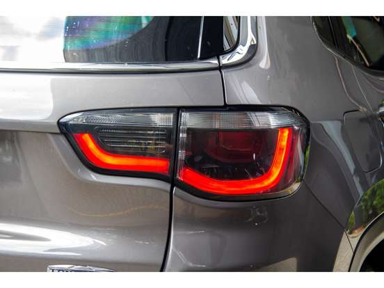 JEEP-COMPASS-2.0 16V FLEX LONGITUDE AUTOMÁTICO JEEP-COMPASS-2018