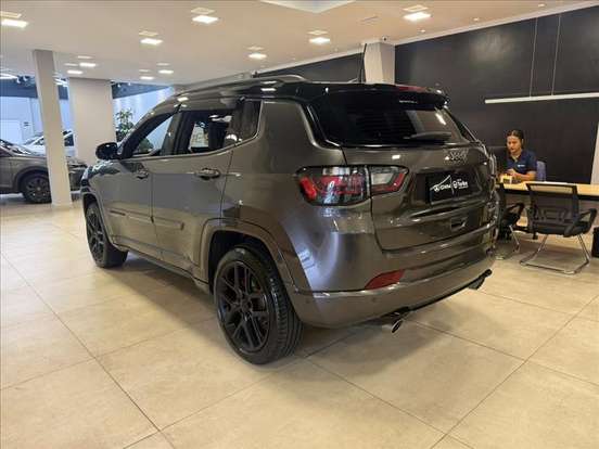 JEEP-COMPASS-2.0 HURRICANE 4 TURBO GASOLINA BLACKHAWK AT9 JEEP-COMPASS-2025