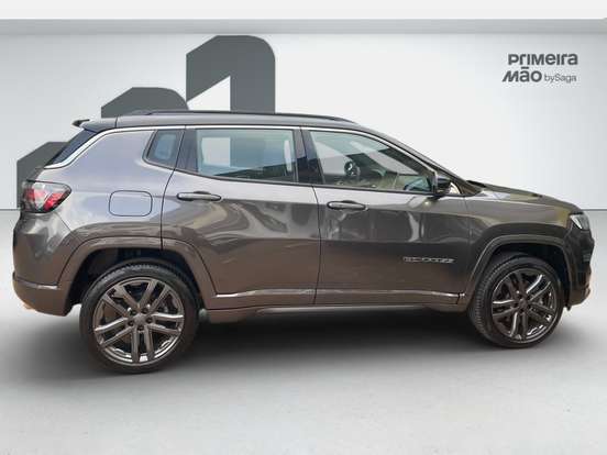 JEEP-COMPASS-2.0 HURRICANE 4 TURBO GASOLINA OVERLAND AT9 JEEP-COMPASS-2024