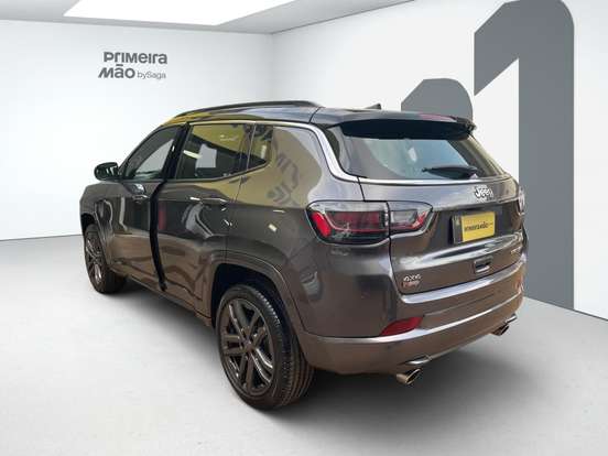 JEEP-COMPASS-2024
