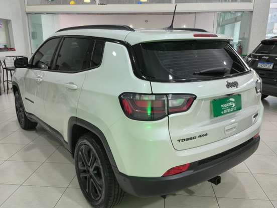 JEEP-COMPASS-2022