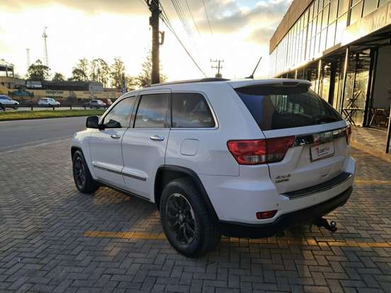 JEEP-GRAND CHEROKEE-2012