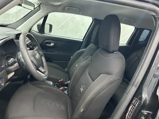 JEEP-RENEGADE-2023