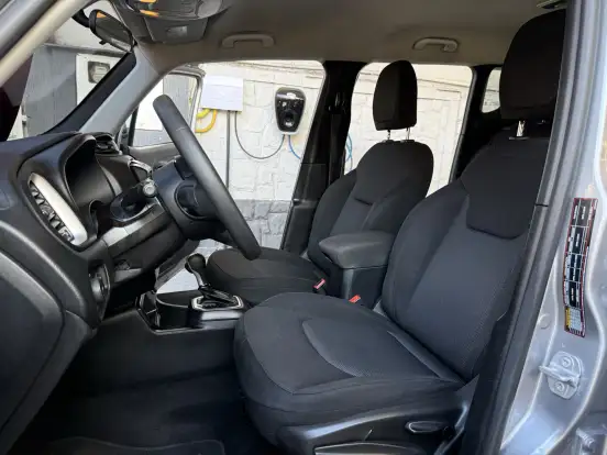 JEEP-RENEGADE-2020