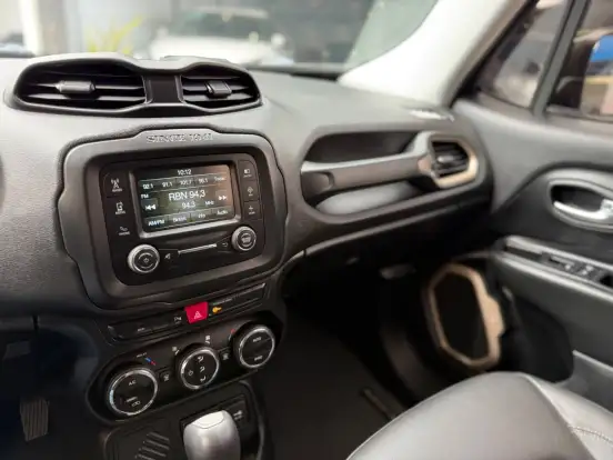 JEEP-RENEGADE-2018