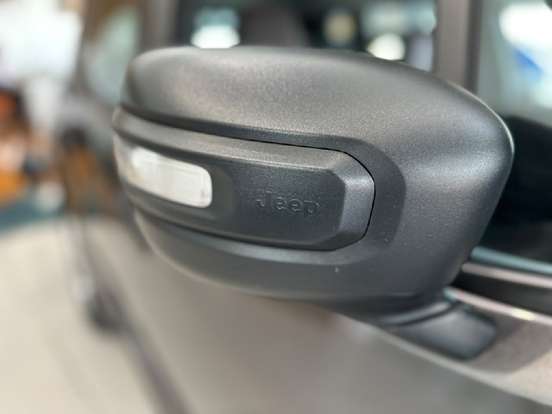 JEEP-RENEGADE-2025