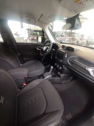 JEEP-RENEGADE-2024