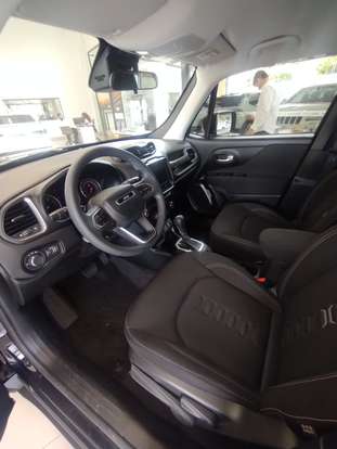 JEEP-RENEGADE-2024
