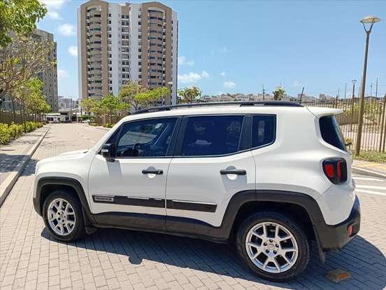 JEEP-RENEGADE-2021