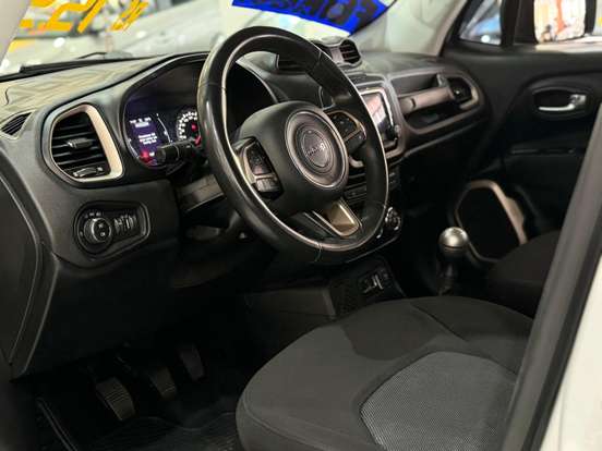 JEEP-RENEGADE-2018