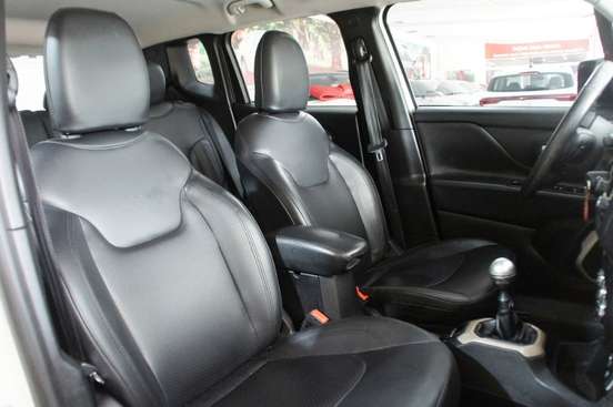 JEEP-RENEGADE-2015