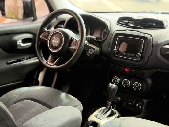 JEEP-RENEGADE-2.0 16V TURBO DIESEL SPORT 4P 4X4 AUTOMÁTICO JEEP-RENEGADE-2015
