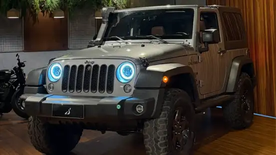 JEEP-WRANGLER-2015