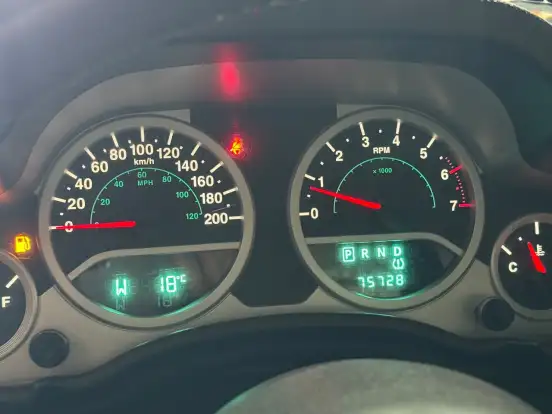 JEEP-WRANGLER-2010