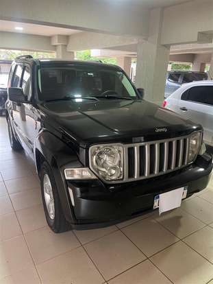 JEEP-CHEROKEE-2011