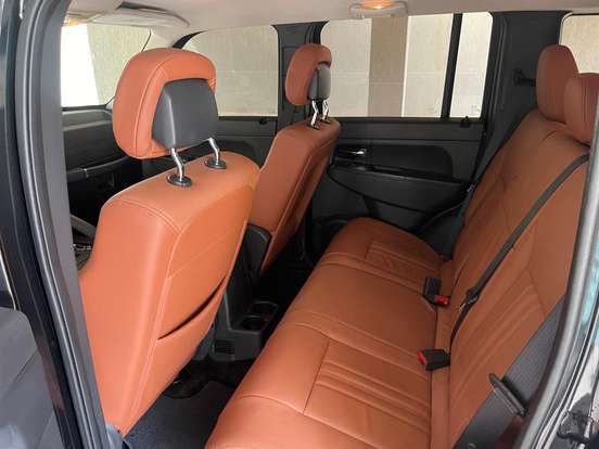 JEEP-CHEROKEE-2011