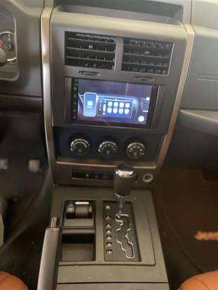 JEEP-CHEROKEE-2011
