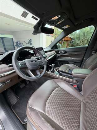 JEEP-COMMANDER-2021