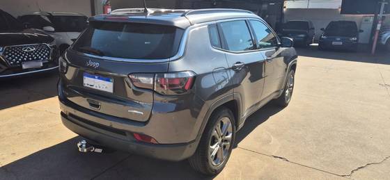 JEEP COMPASS 1.3 T270 TURBO FLEX LONGITUDE AT6