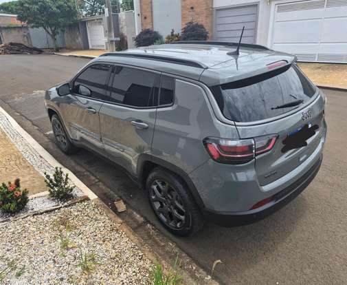 JEEP-COMPASS-2025