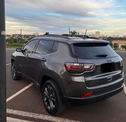 JEEP-COMPASS-2022