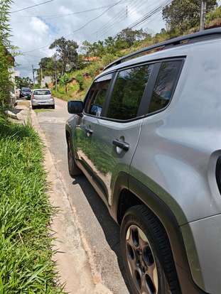 JEEP-RENEGADE-2020