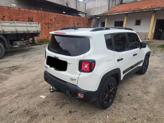 JEEP-RENEGADE-2020