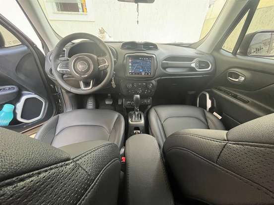 JEEP-RENEGADE-2021