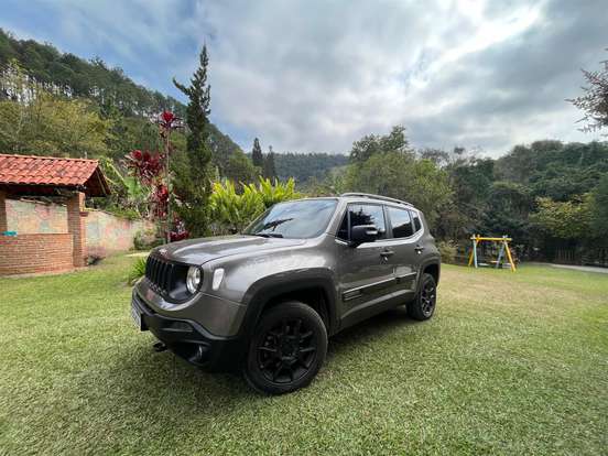 JEEP-RENEGADE-2021