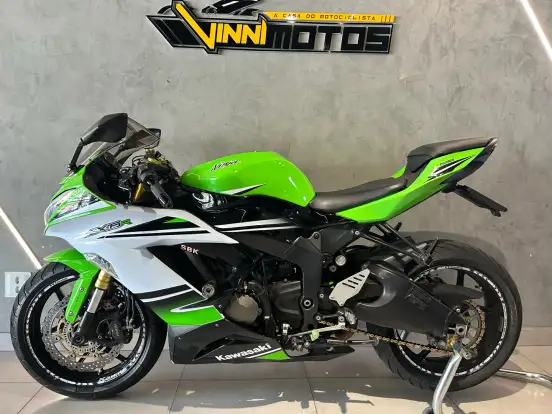 KAWASAKI-NINJA ZX-6R 636 ABS KAWASAKI-NINJA ZX-6R 636 ABS-2014