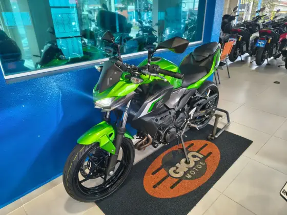 KAWASAKI Z500 
