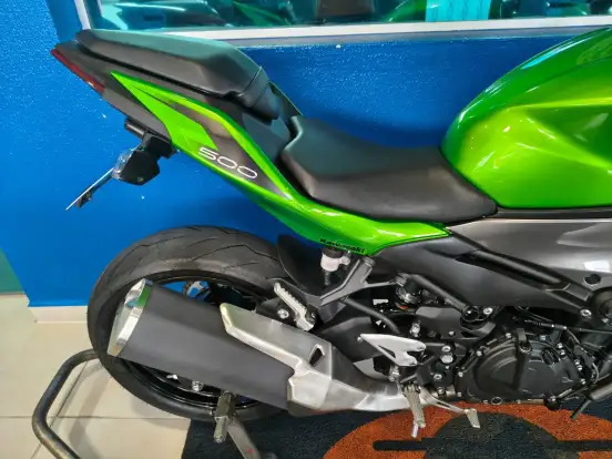 KAWASAKI-Z500 KAWASAKI-Z500-2025