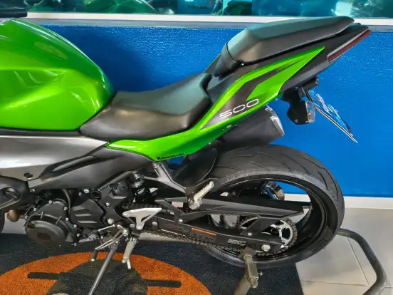 KAWASAKI-Z500 KAWASAKI-Z500-2025