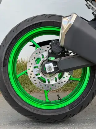 KAWASAKI-Z900 R EDITION-2025