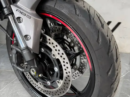 KAWASAKI-Z900 KAWASAKI-Z900-2025