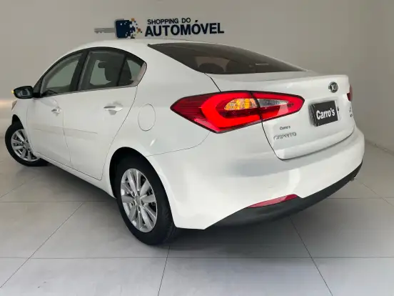 KIA-CERATO-1.6 SX 16V FLEX 4P AUTOMÁTICO KIA-CERATO-2013