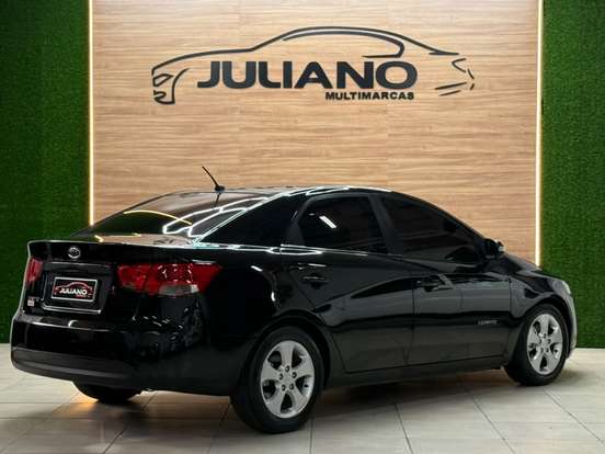 KIA-CERATO-1.6 EX SEDAN 16V GASOLINA 4P AUTOMÁTICO KIA-CERATO-2009