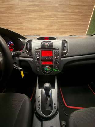 KIA-CERATO-2009